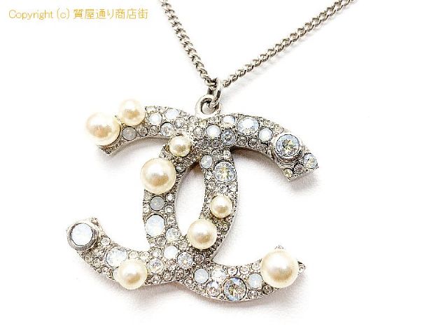 シャネル CHANEL シャネル B17K フェイクパール ココマーク ネックレス ロング アクセサリー 【 TM2311011 】のオプション紹介画像(1) シャネル CHANEL シャネル B17K フェイクパール ココマーク ネックレス ロング アクセサリー 【 TM2311011 】のオプション紹介画像(1)